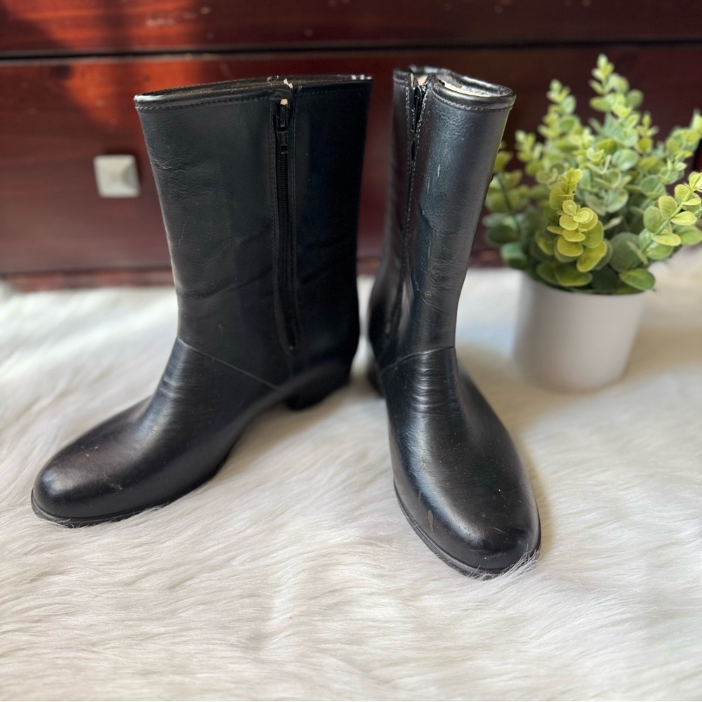 Woodbridge Black Outdoor Mid-Calf Rubber Boots Women’s Size 9 – Made in USA